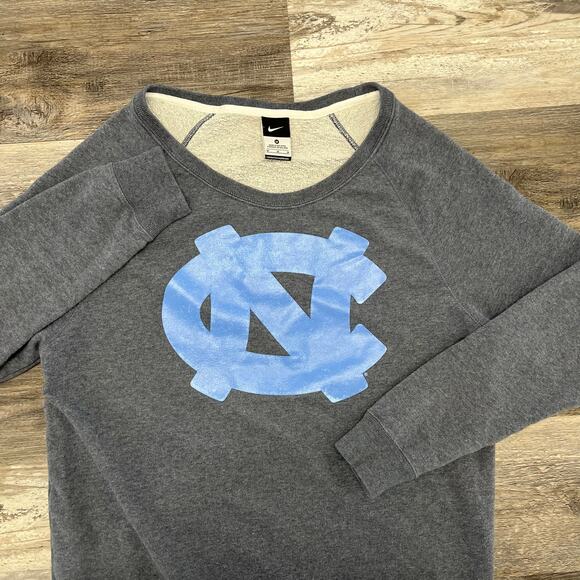 Nike UNC North Carolina Tarheels Heather Blue Women M Fleece Pullover Sweatshirt - Picture 2 of 9